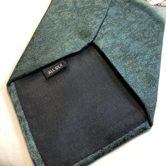 Vintage Norman Rockwell Novelty Necktie, Men's Silk Saturday Evening Post - Picture 3 of 5